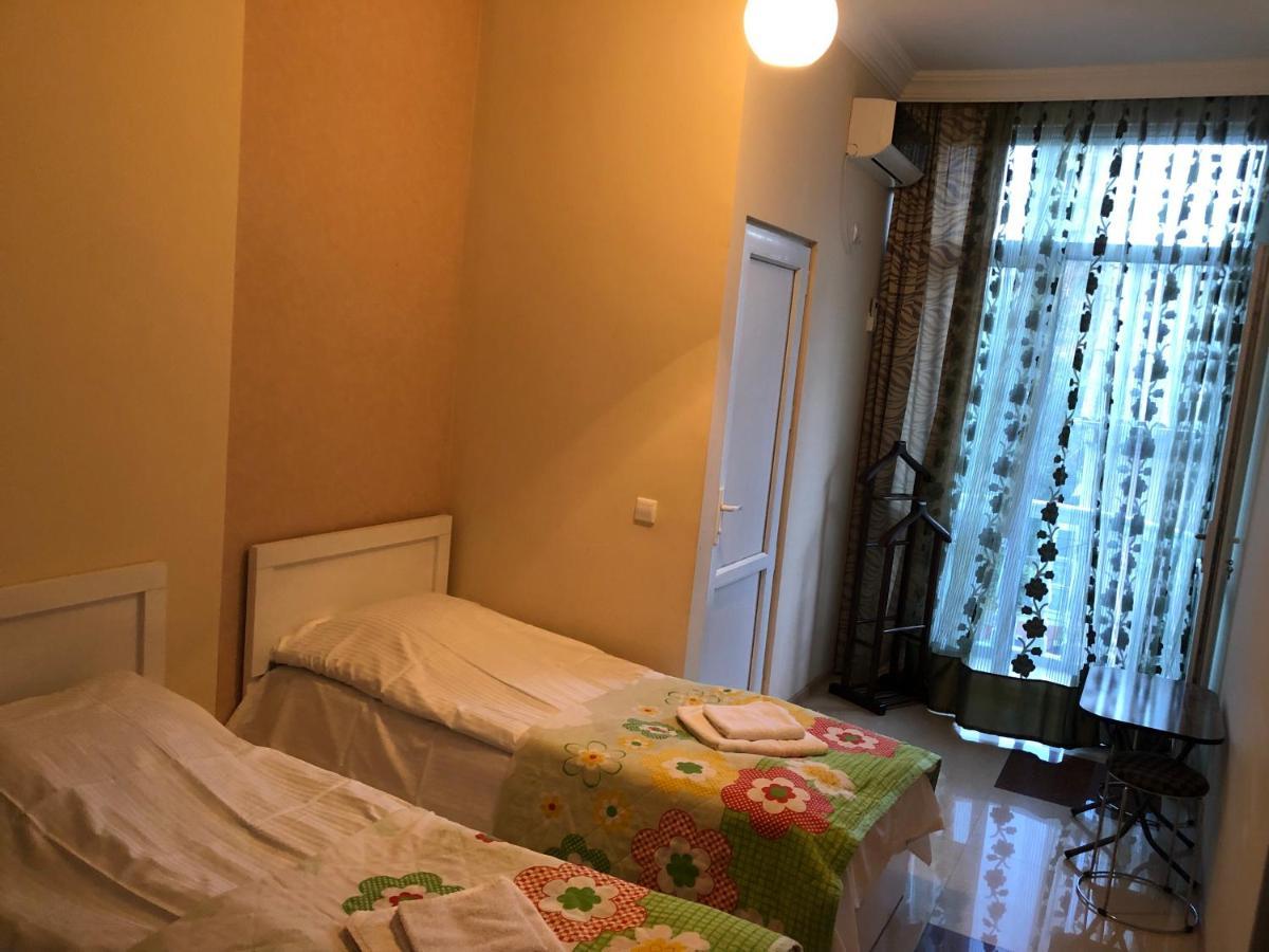 Twins Guest House By Black Sea コブレチ エクステリア 写真