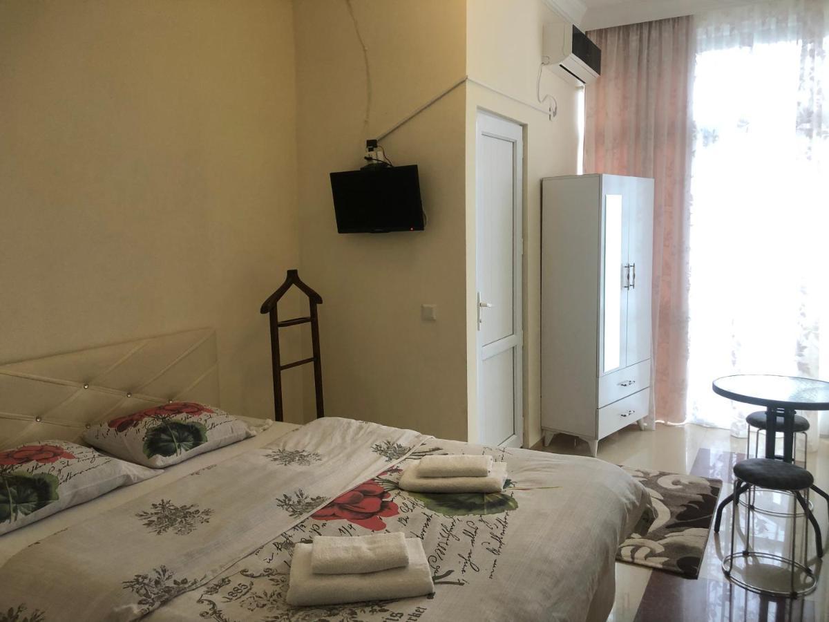 Twins Guest House By Black Sea コブレチ エクステリア 写真